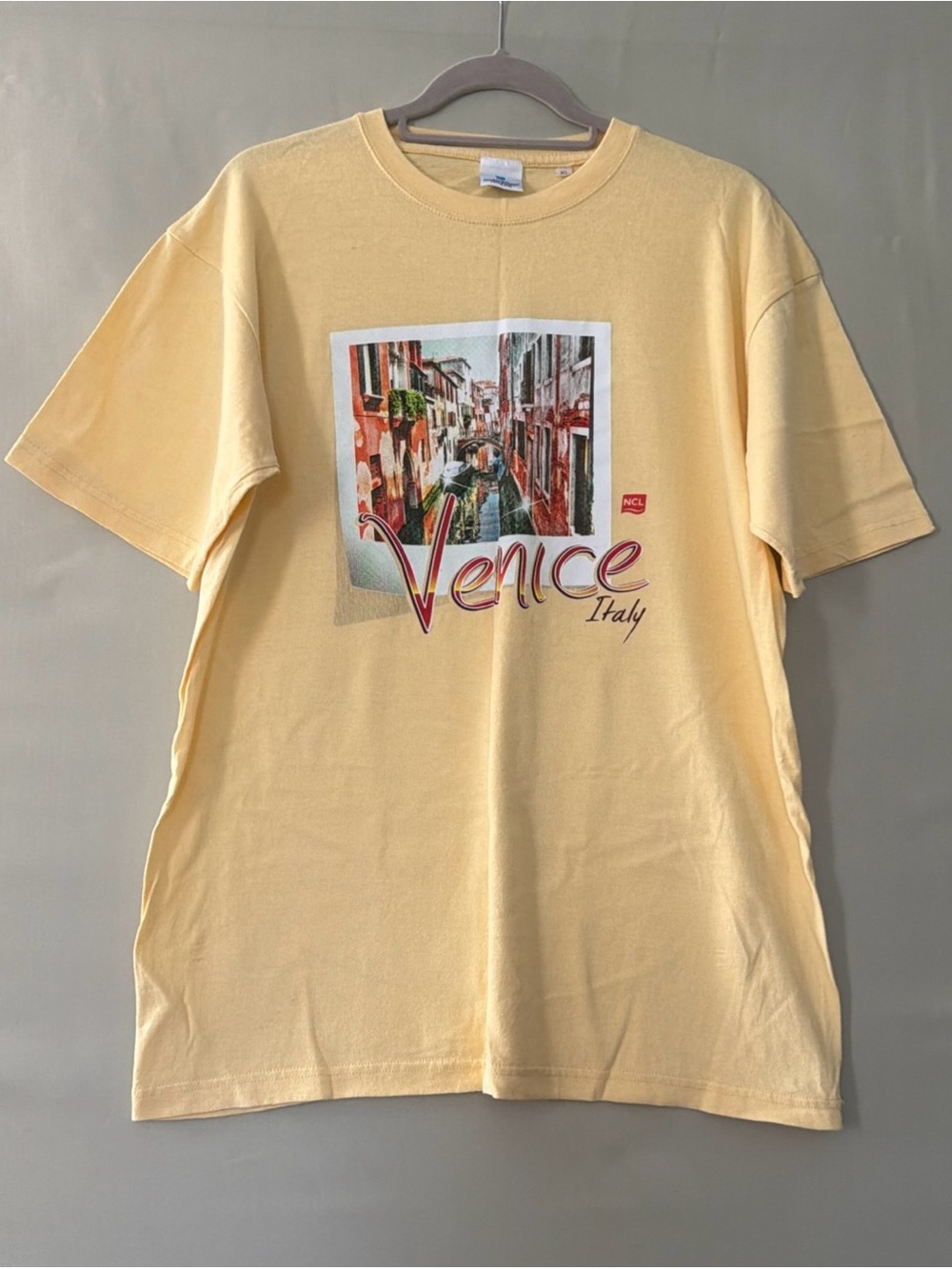 Venice Italy Graphic Tee - Pale Yellow Short Sleeve Shirt